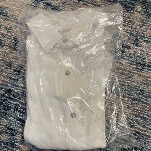 Brand new in package Rails white linen button down